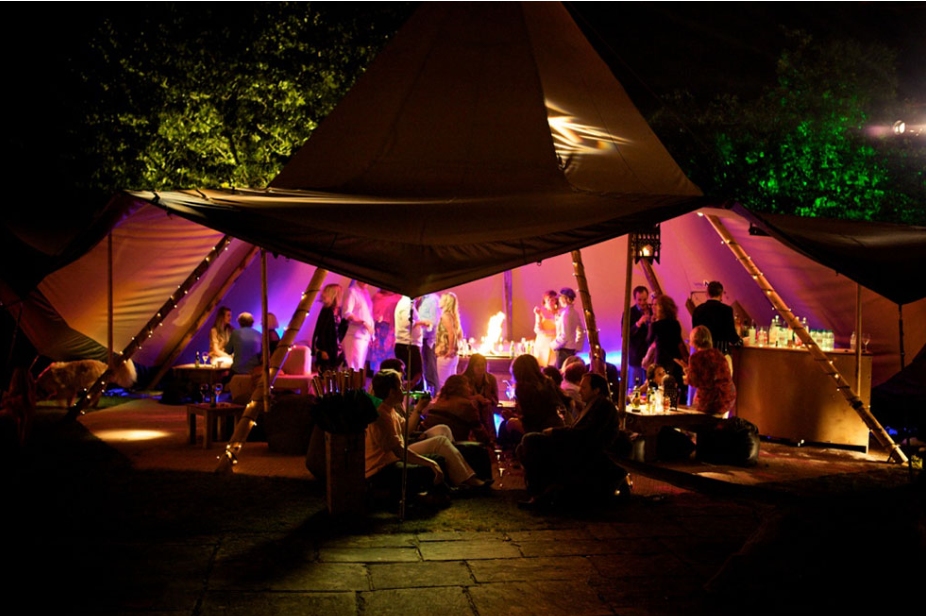 soirée privée sous tipi géant